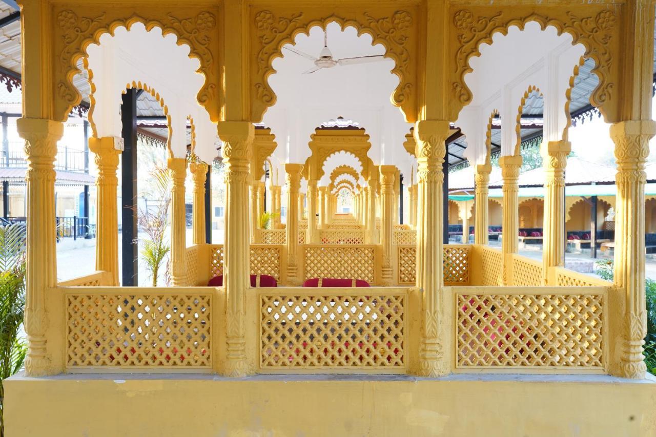 Rawla Ratanpur Bechiwāra Exterior foto